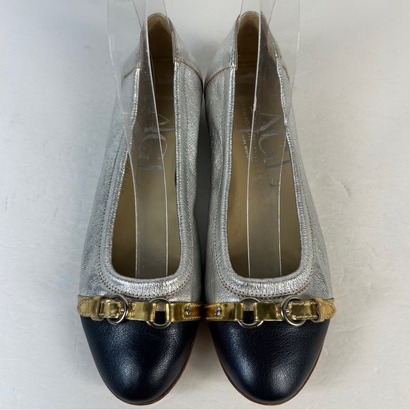 ❤️ AGL Metallic Silver Flats with Black and Gold Accents - Picture 3 of 10